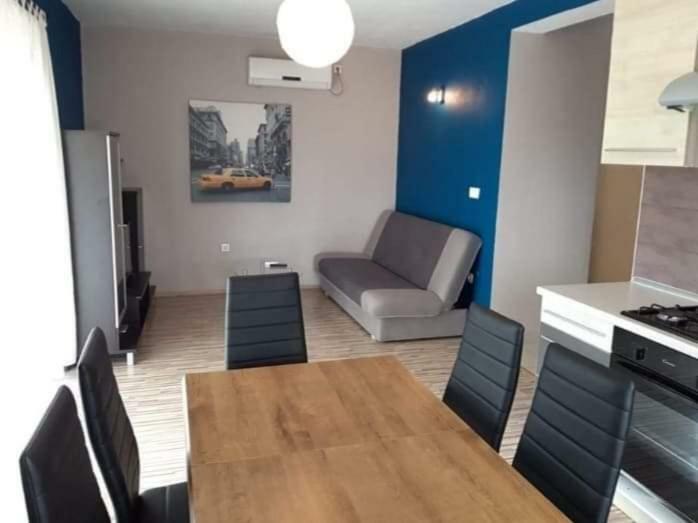 Apartments Laura I Angelina Tribalj Dış mekan fotoğraf